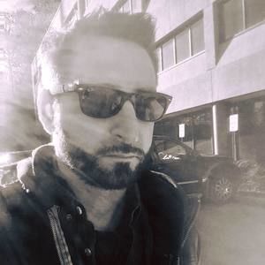 Meet your Posher, Theo